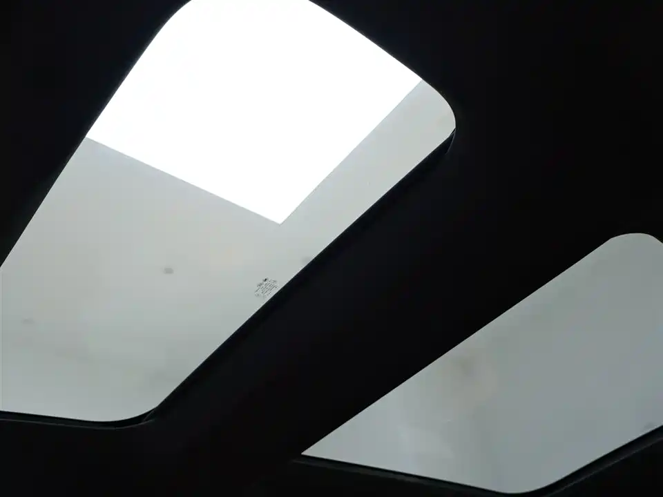 AITO Ask the world M9