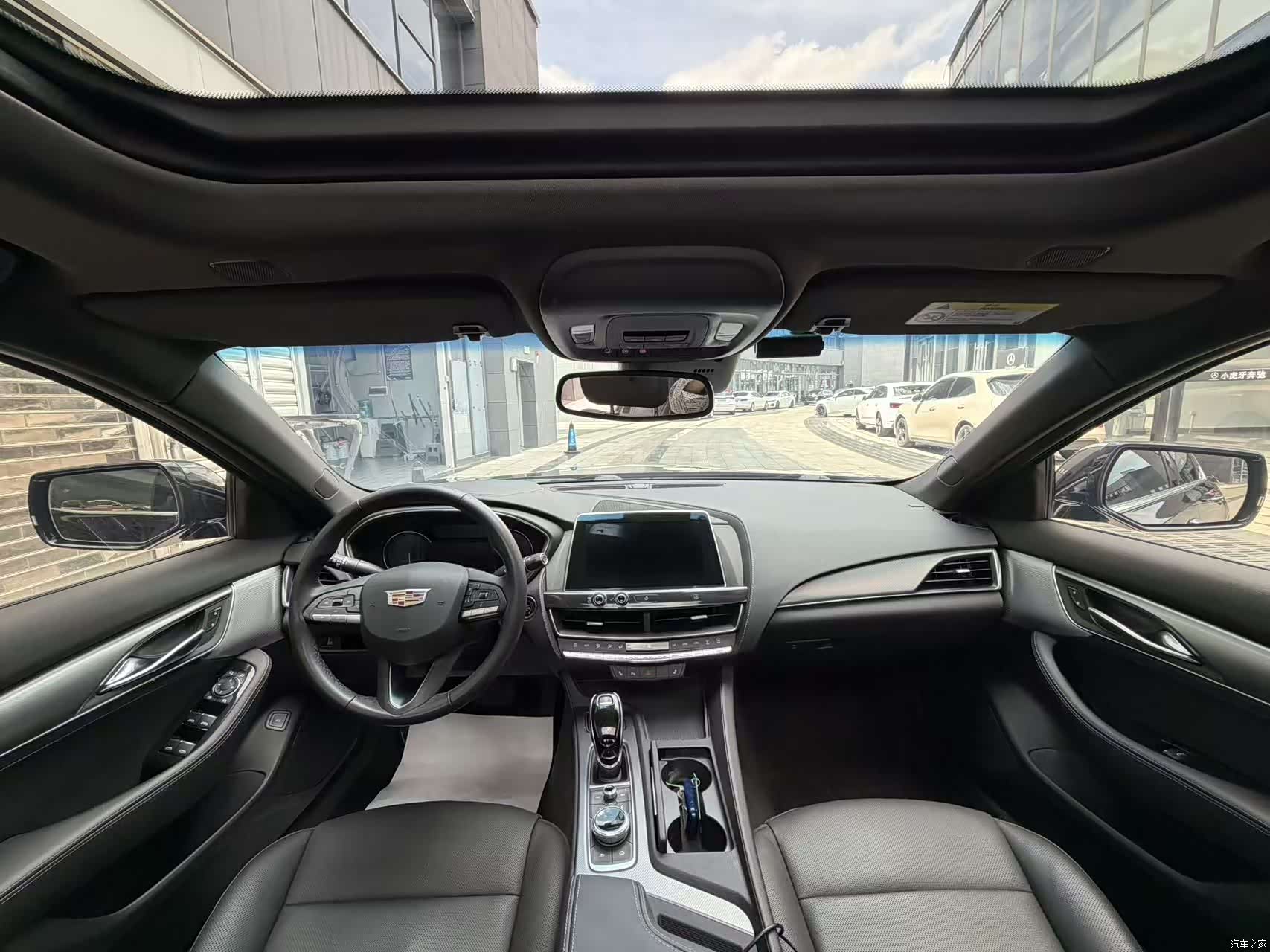 Cadillac CT5, 2020 9