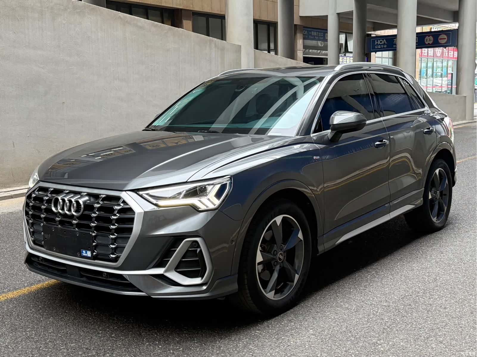 Audi Q3, 2022 1