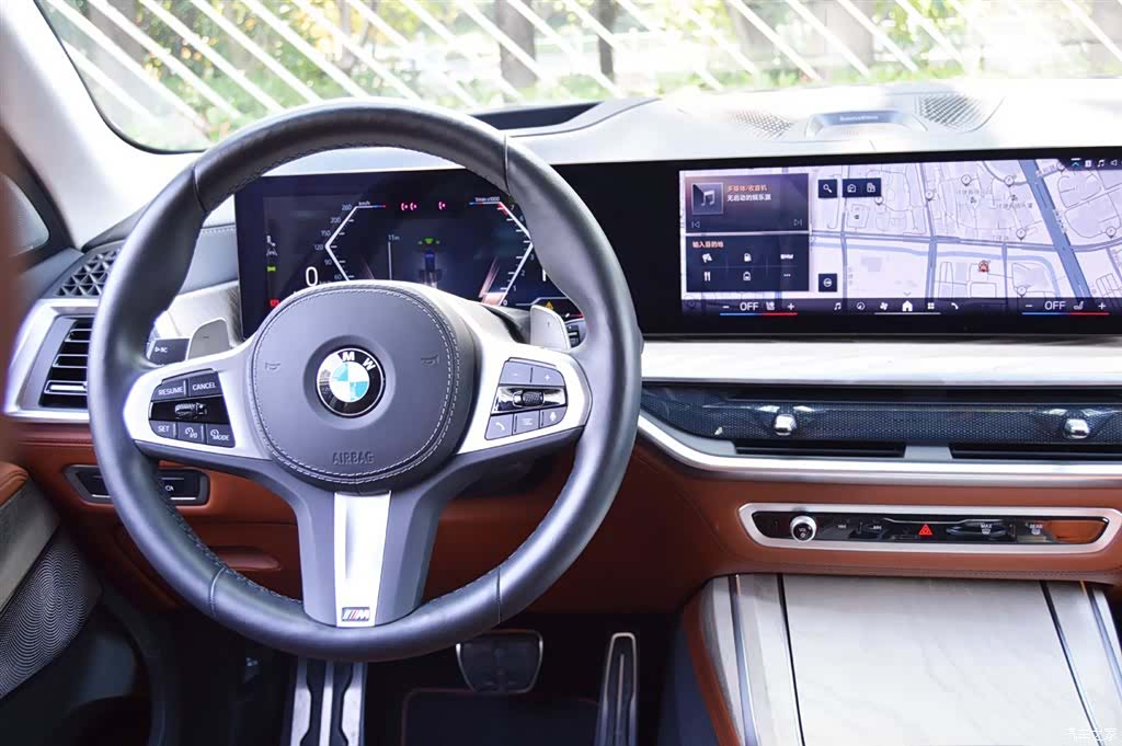 BMW X7, 2024 8