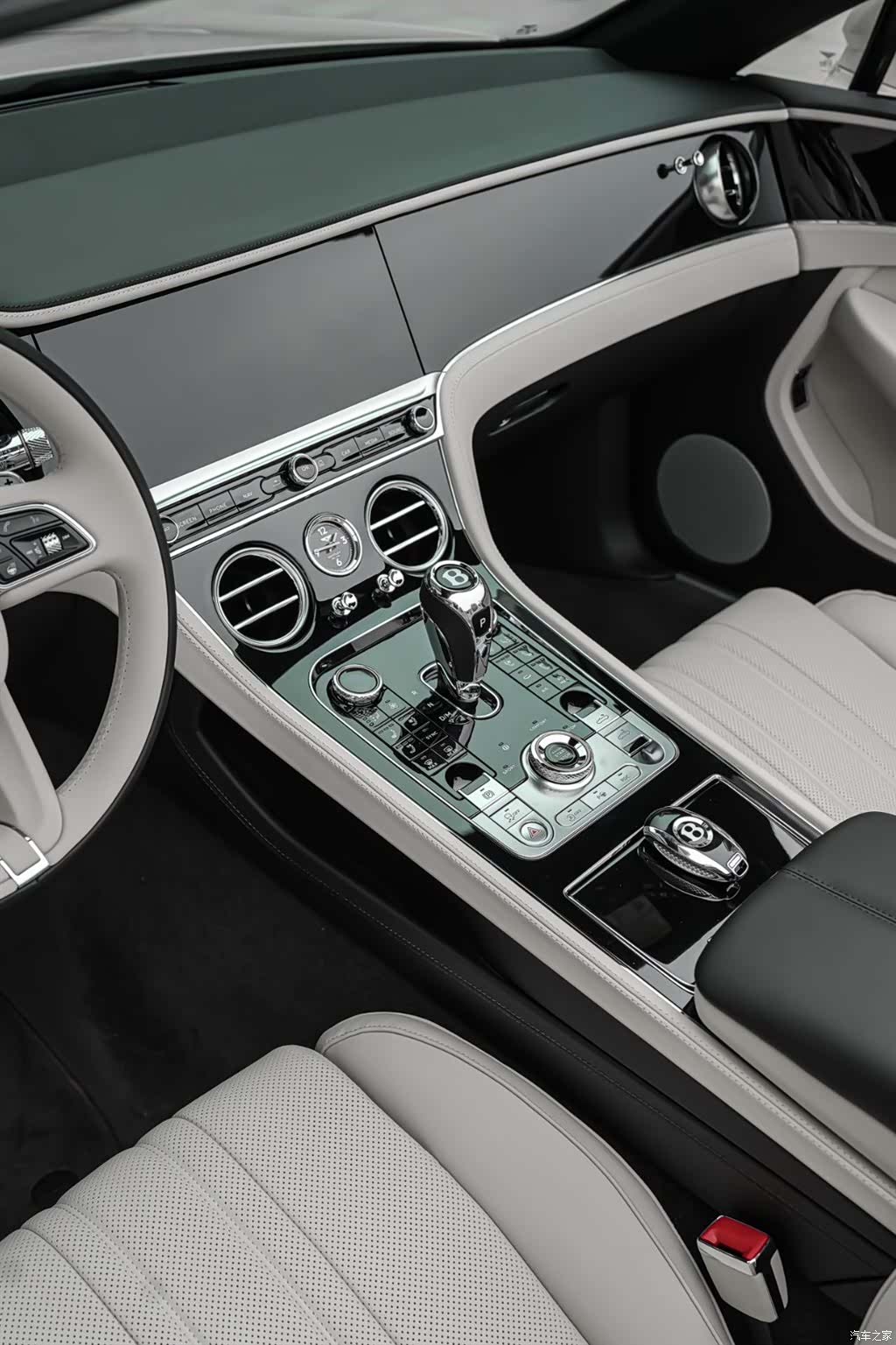 Bentley Continental GT, 2022 7