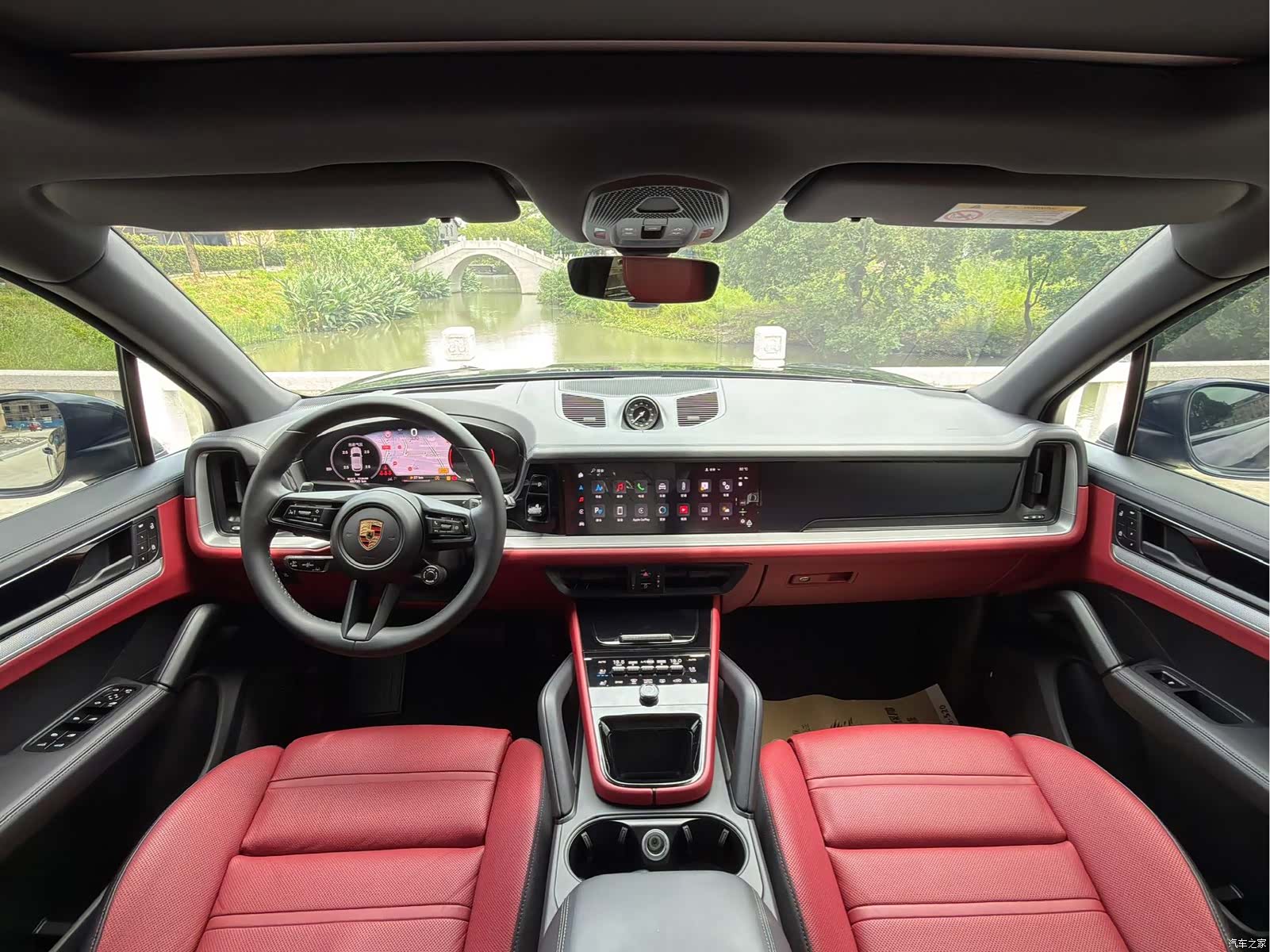 Porsche Cayenne, 2024 9