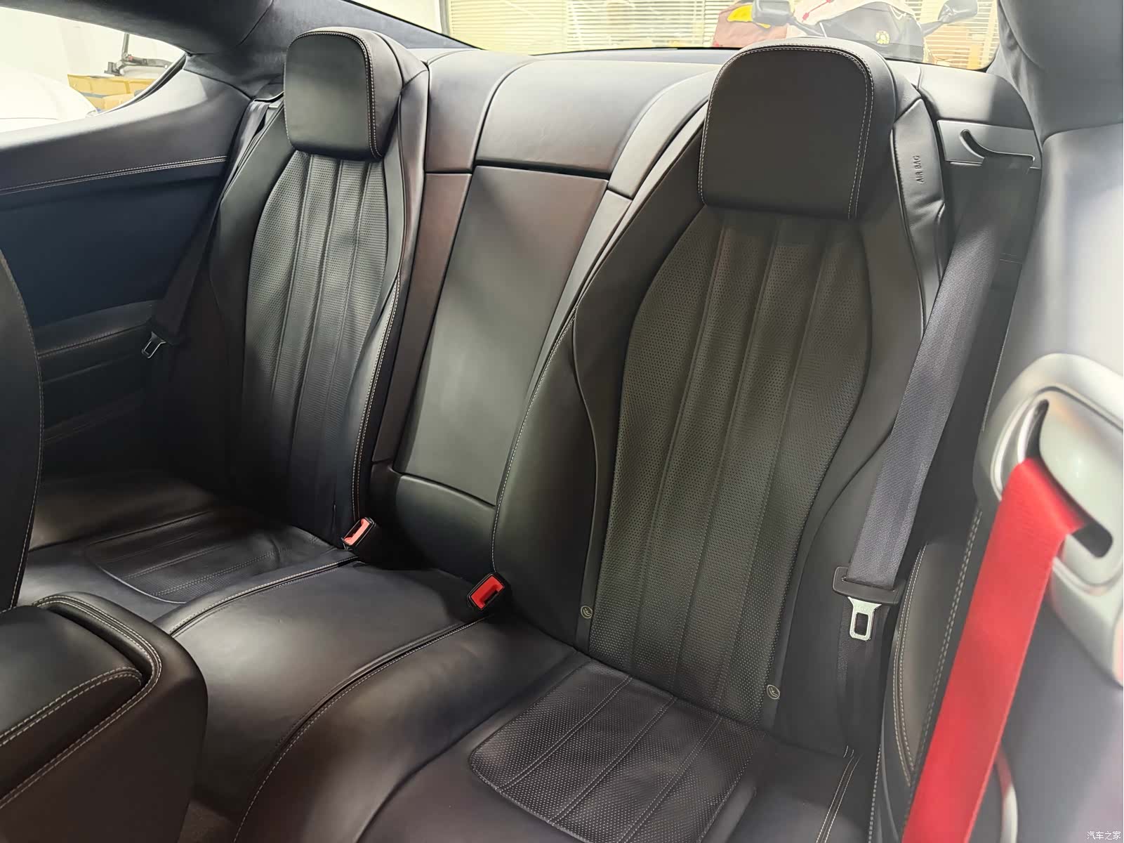 Bentley Continental GT, 2013 16