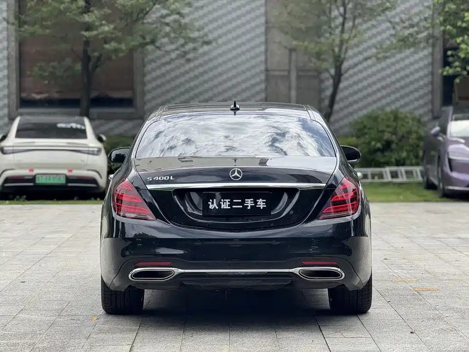 Mercedes-Benz S-class Mercedes-Benz S-class