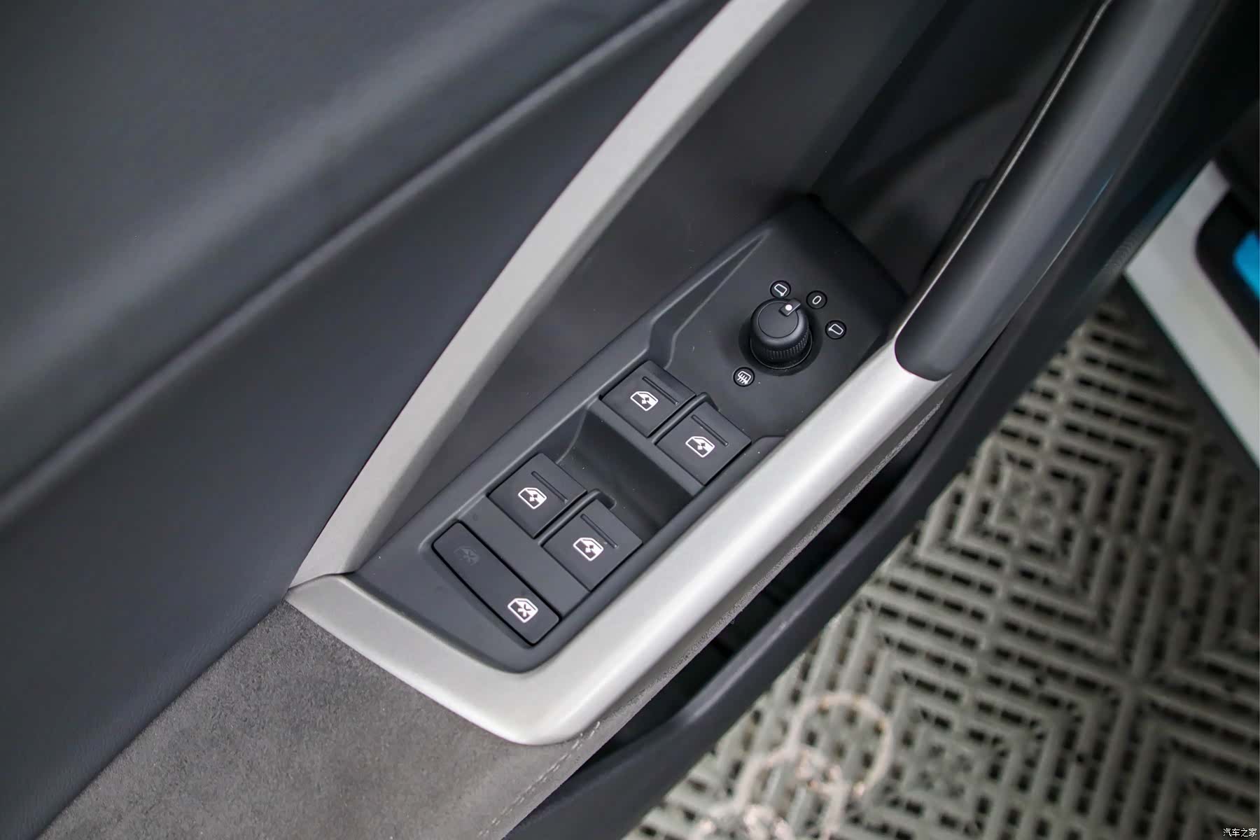 Audi Q3, 2022 6