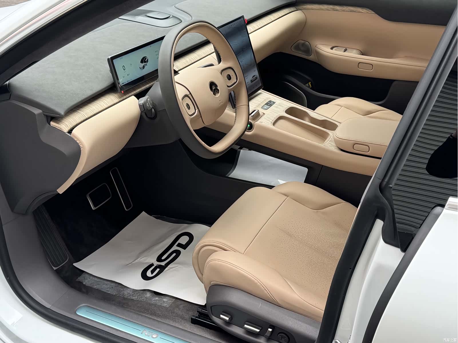 NIO ET7, 2022 4