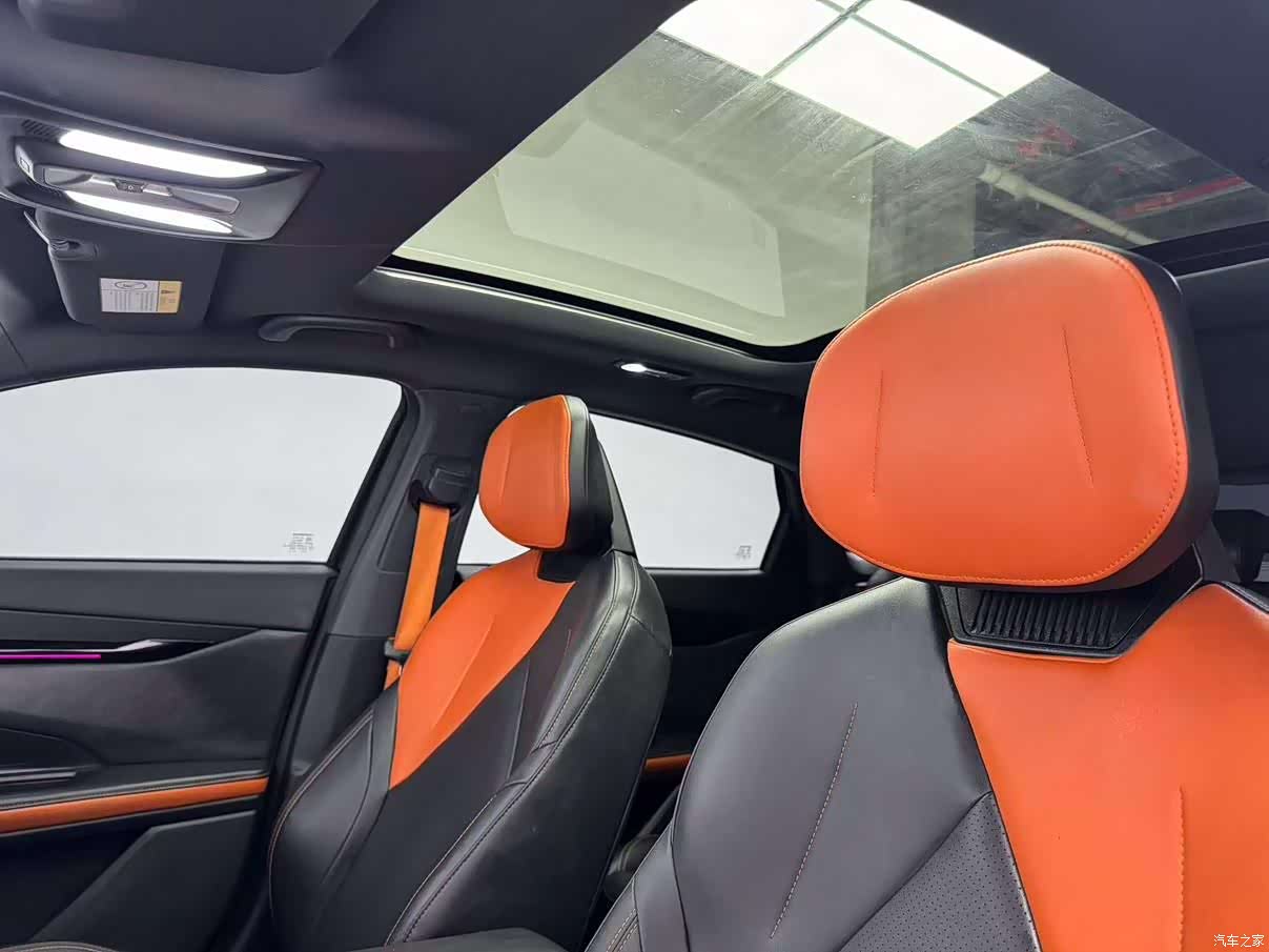 Changan UNI-V, 2022 15