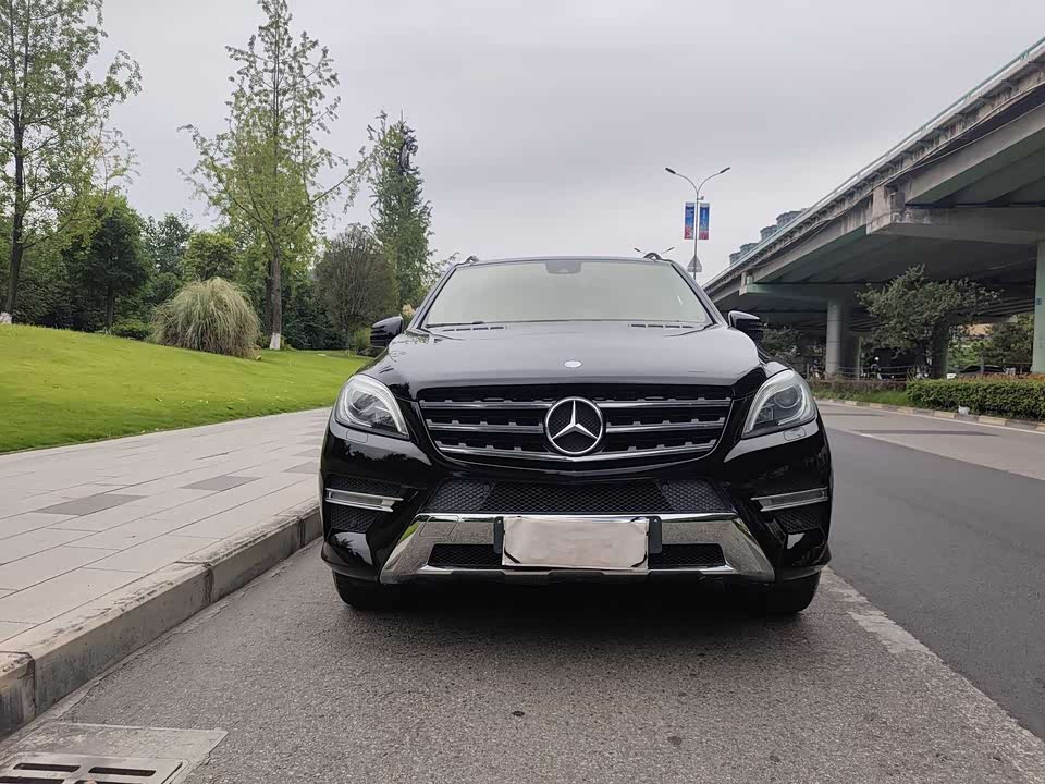 Mercedes-Benz M class