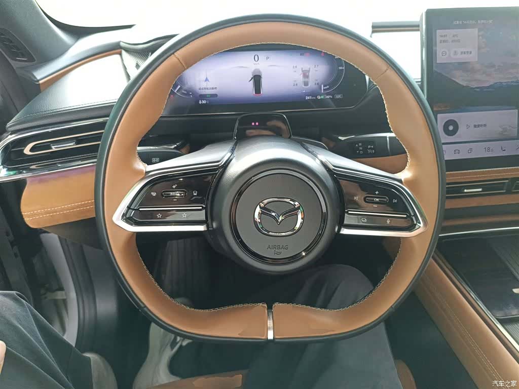 Mazda EZ-6, 2025 7