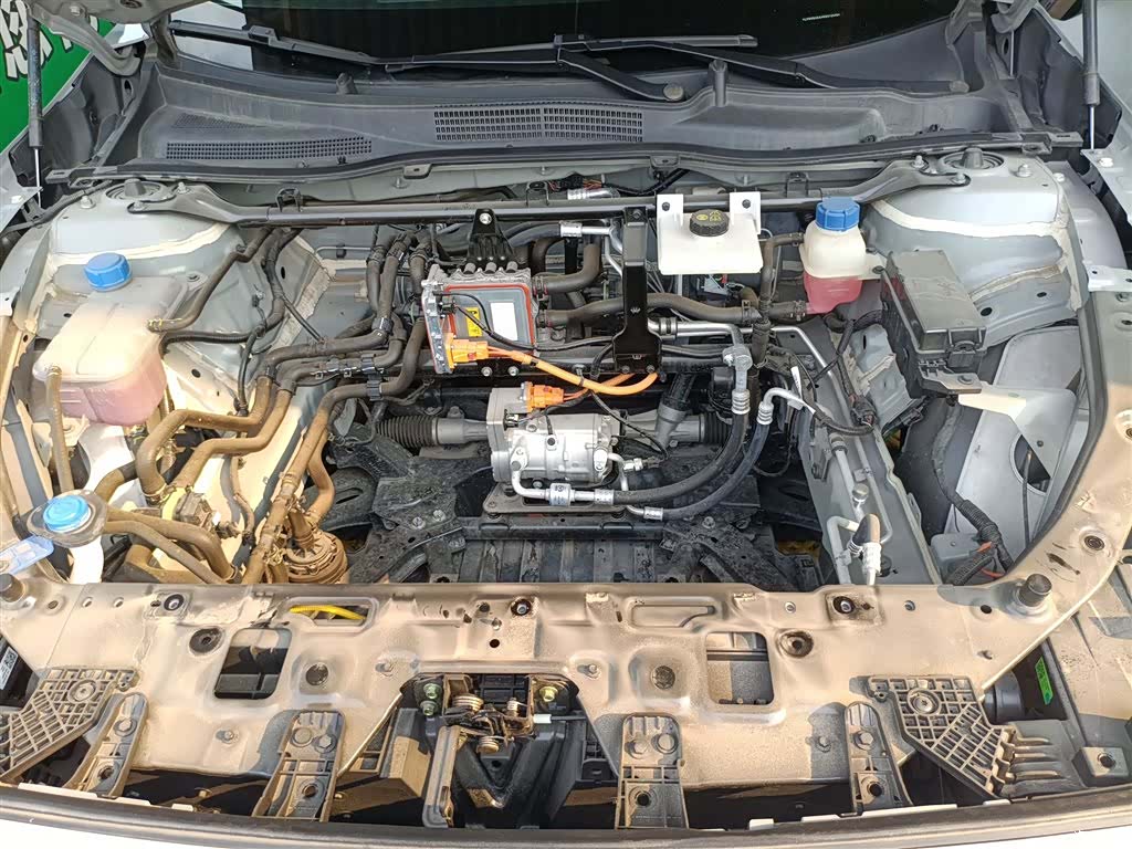 Mazda EZ-6, 2025 16