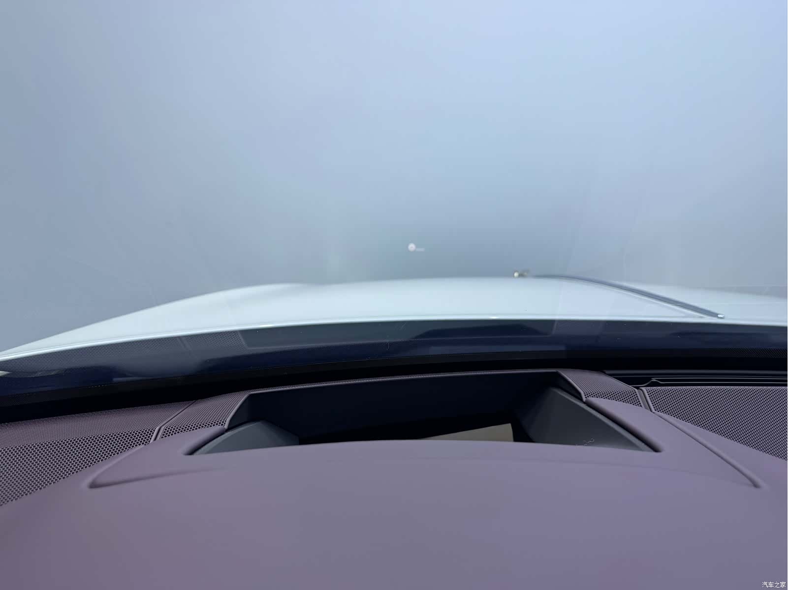 Bentley Flying Spur, 2024 19