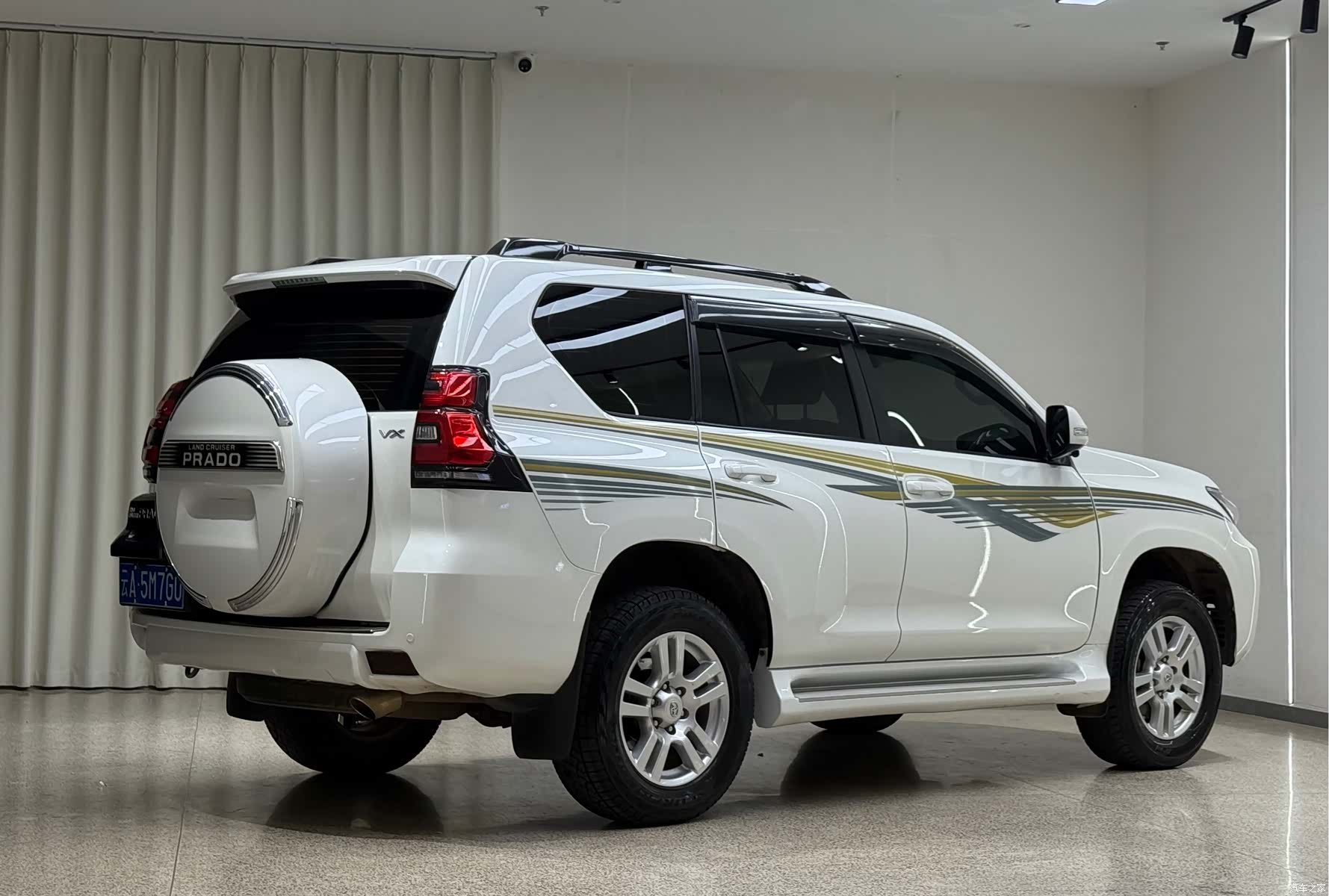 Toyota Prado, 2011 все фото
