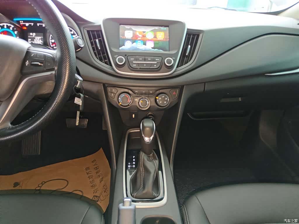 Chevrolet 320, 2019 13