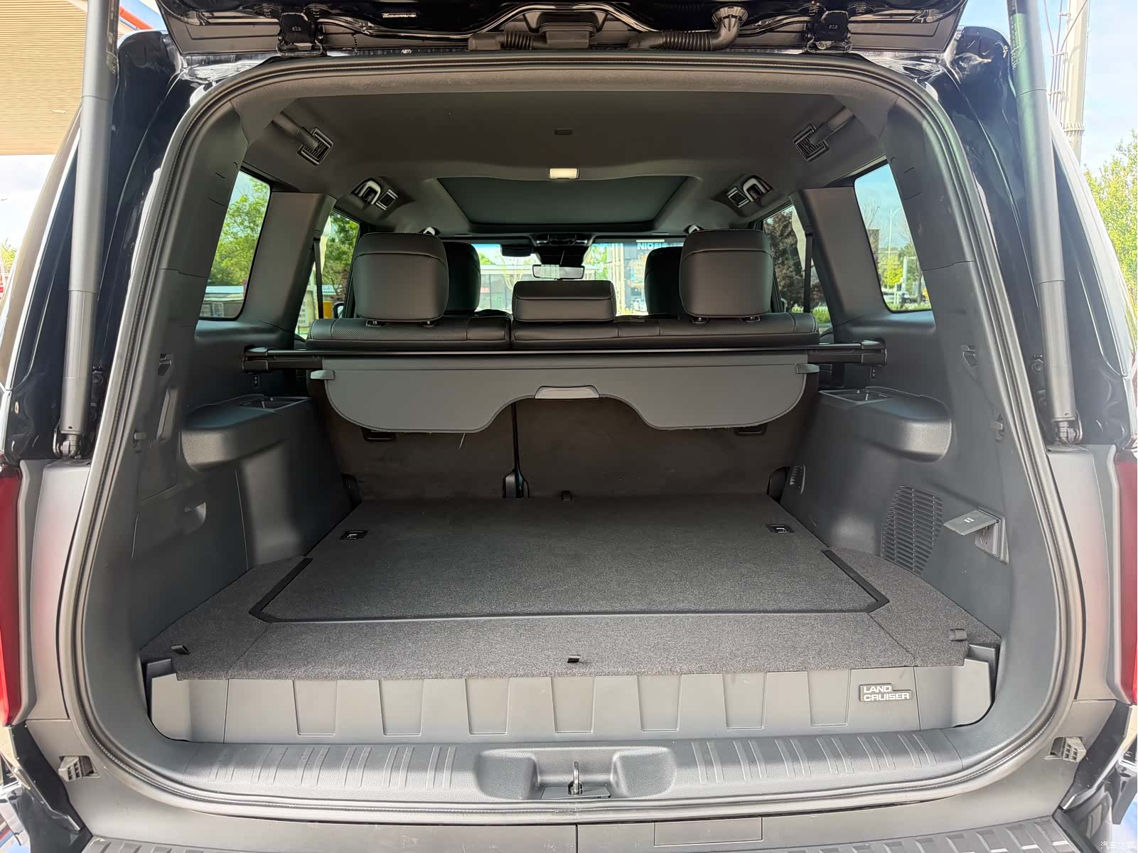 Toyota Prado, 2026 15
