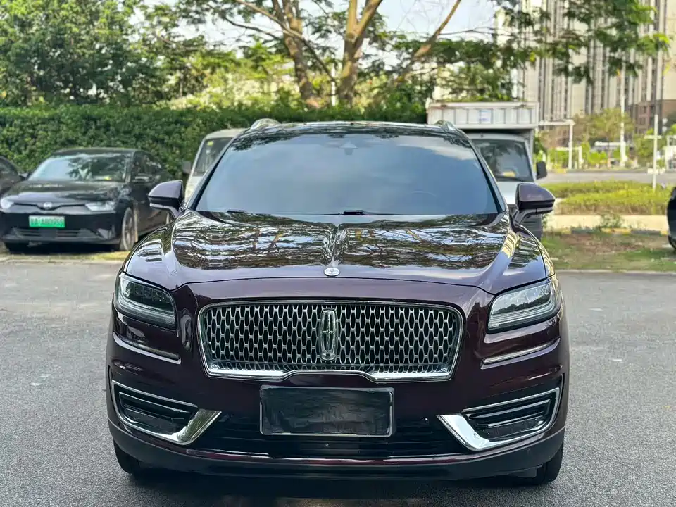 Lincoln Navigator