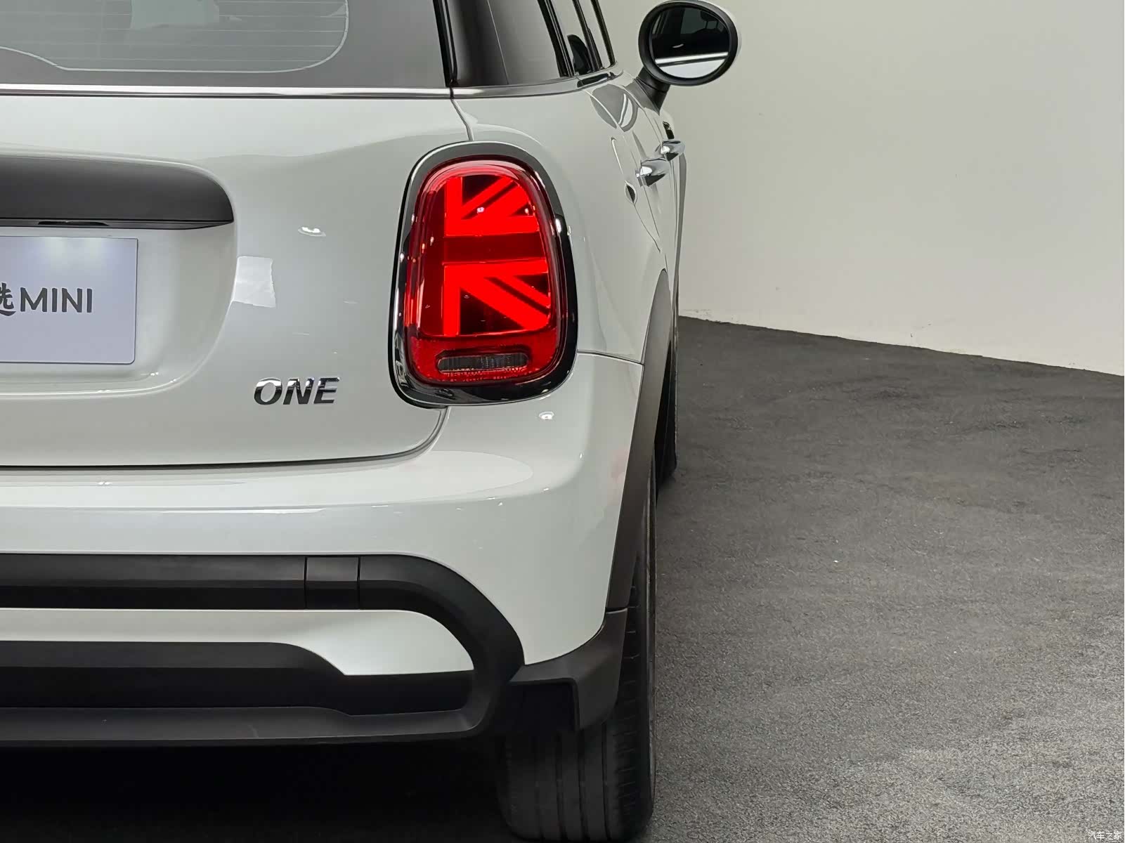 Mini ONE, 2023 11