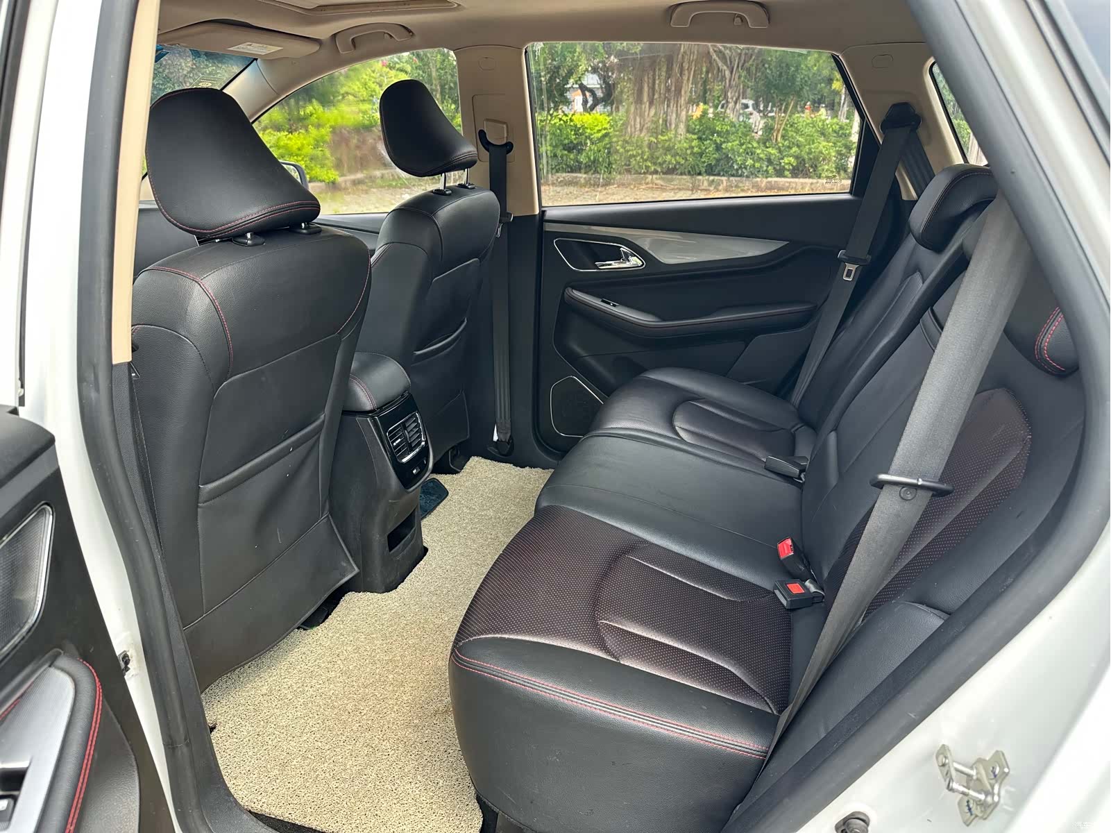 Wuling 560, 2017 все фото