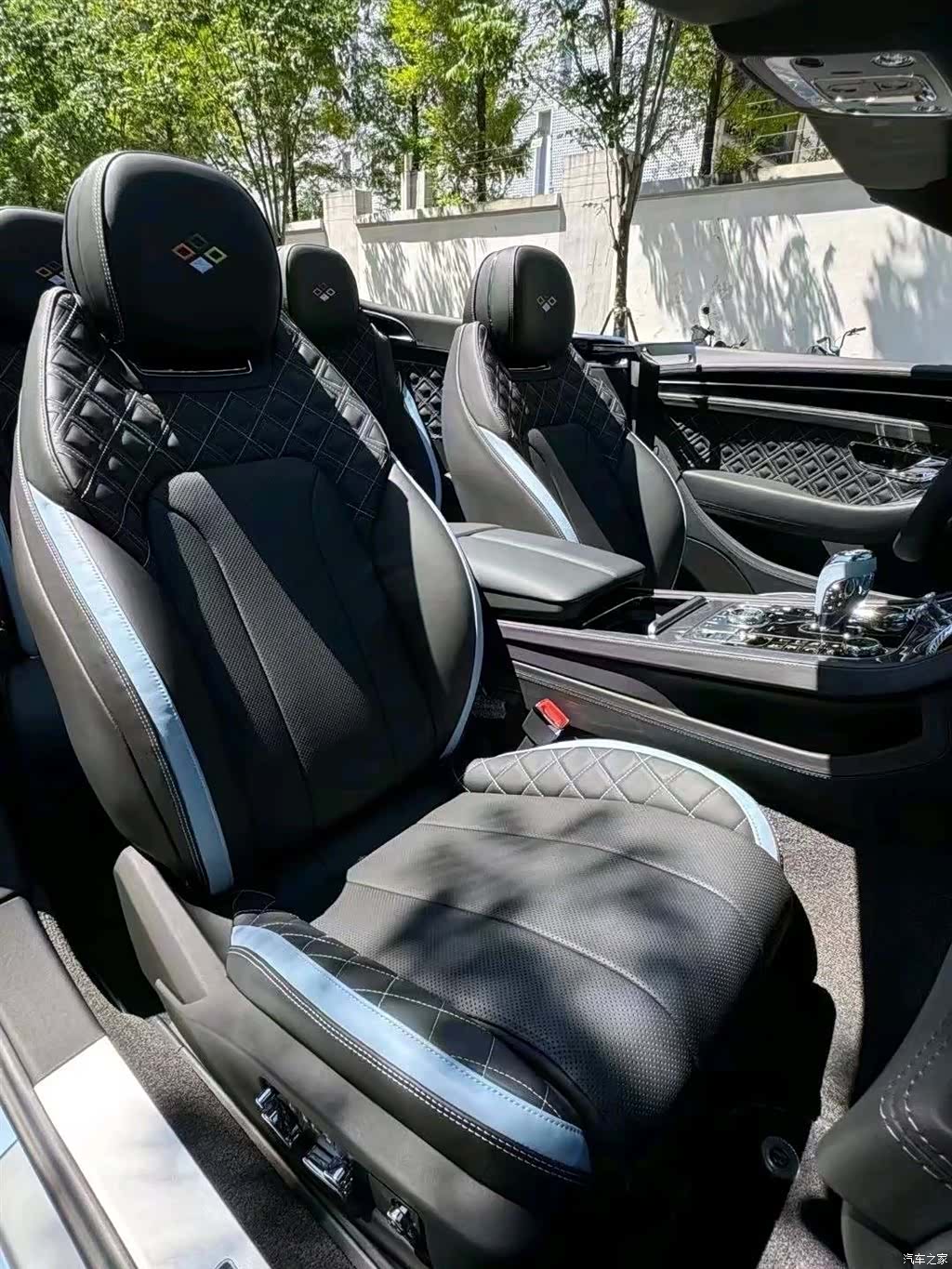 Bentley Continental GT, 2023 3