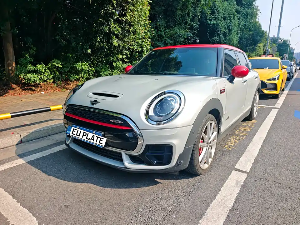 MINI JCW CLUBMAN