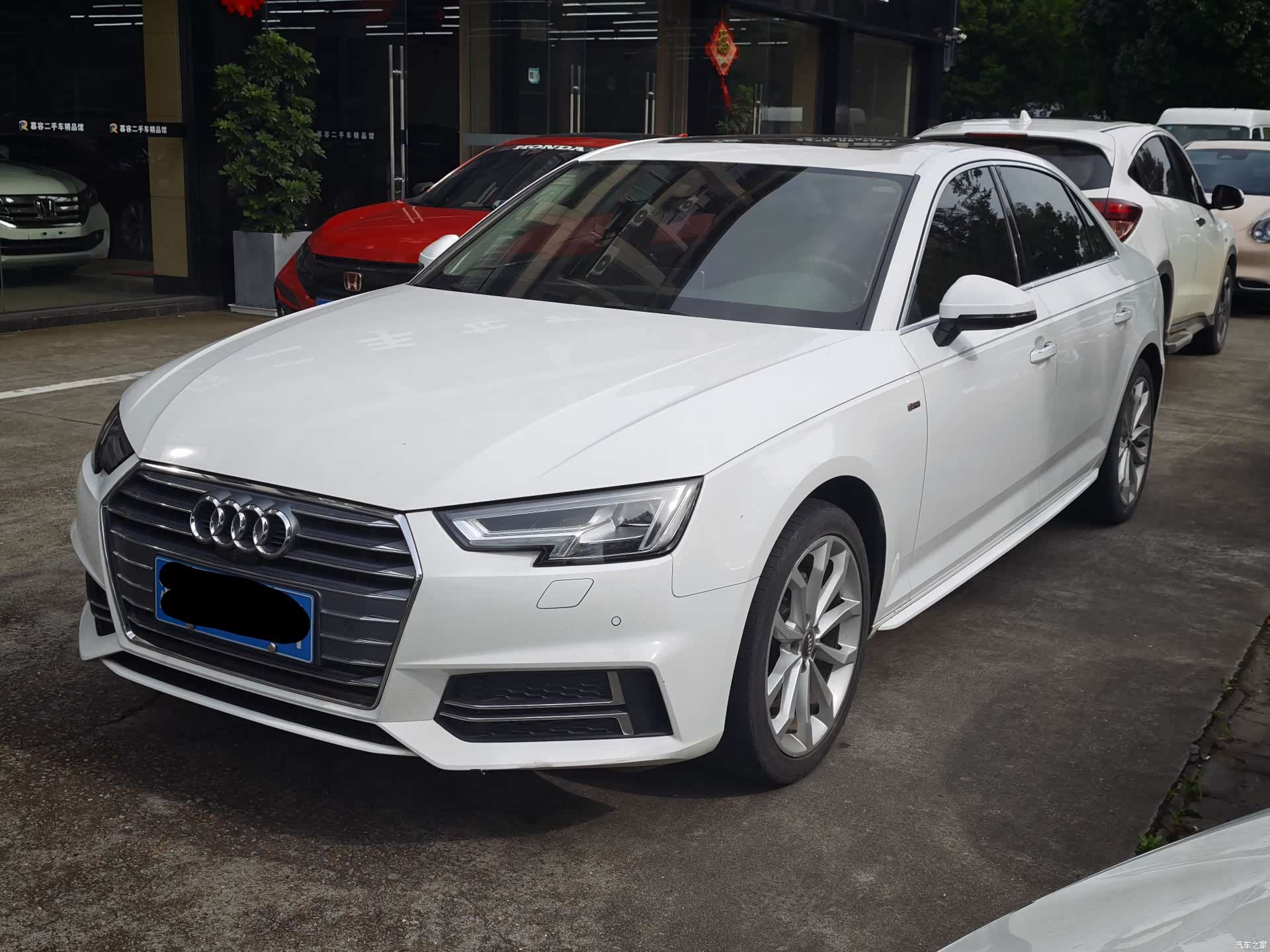 Audi A4L, 2018 1