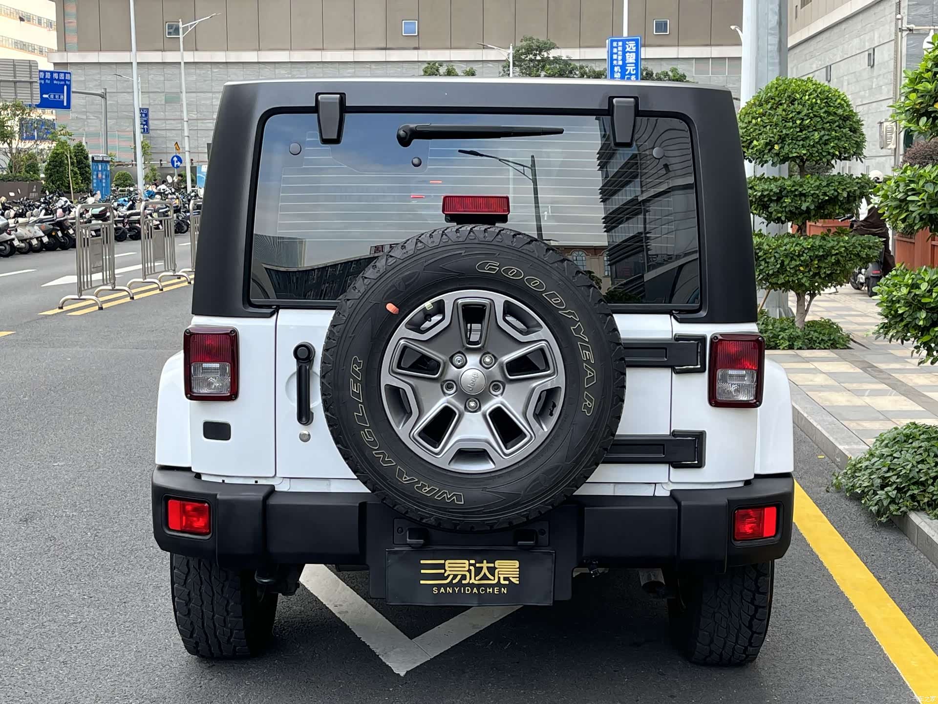 Jeep Wrangler, 2016 17