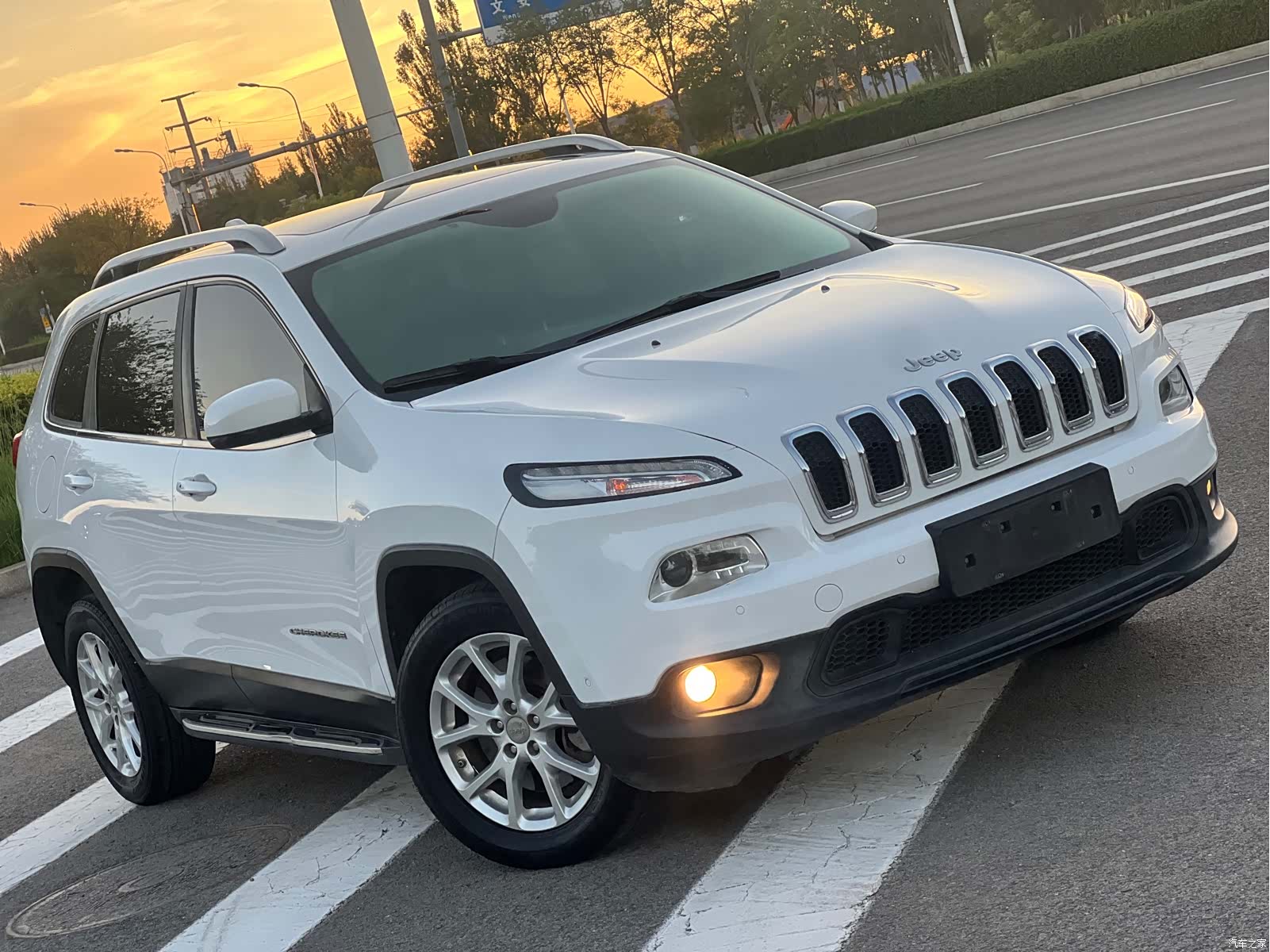 Jeep Cherokee, 2016 17