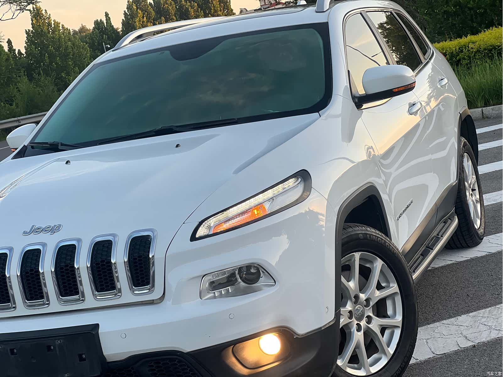 Jeep Cherokee, 2016 16