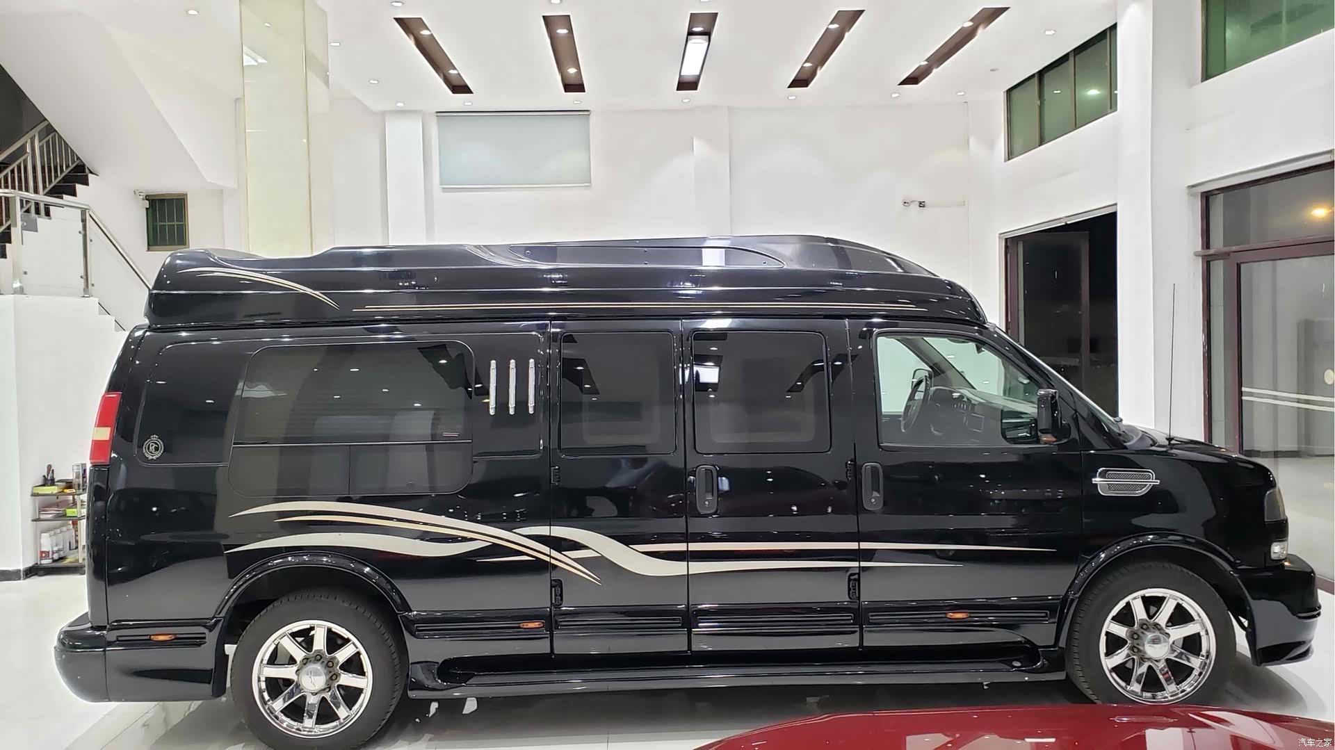 GMC SAVANA, 2017 14