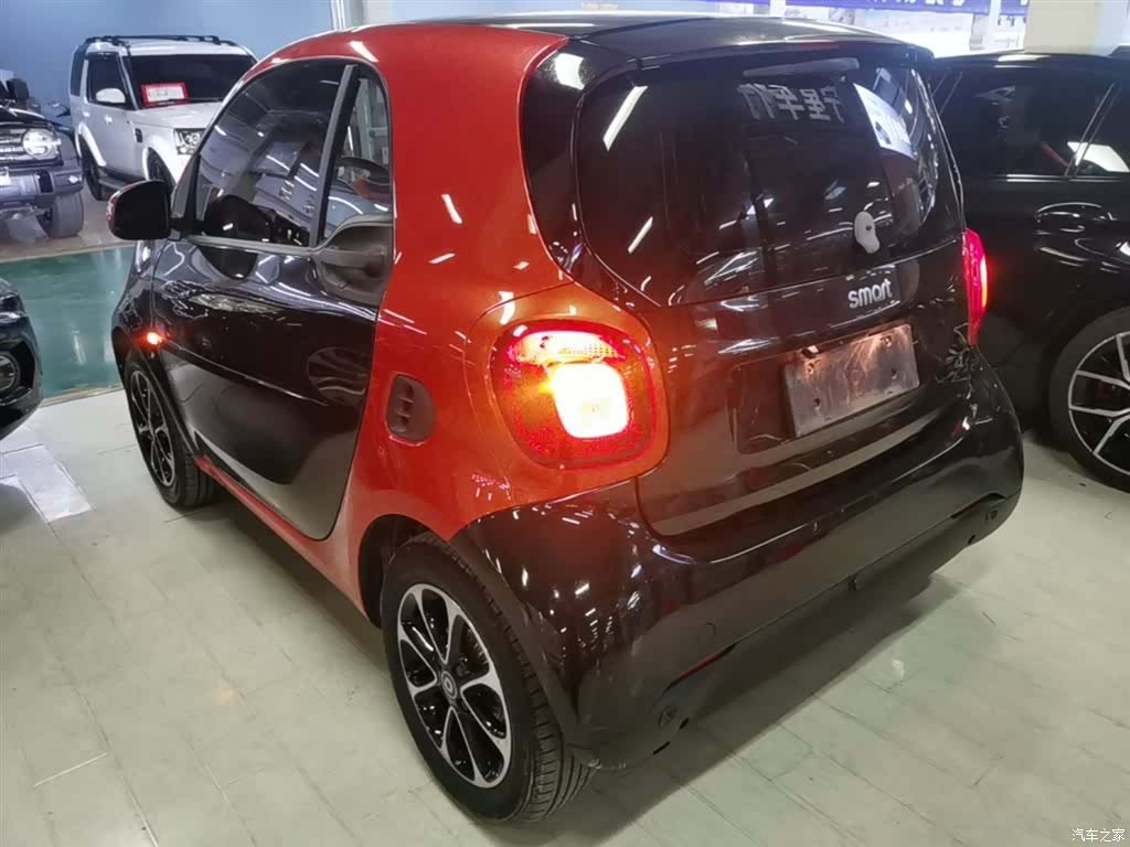 Smart Fortwo, 2015 23