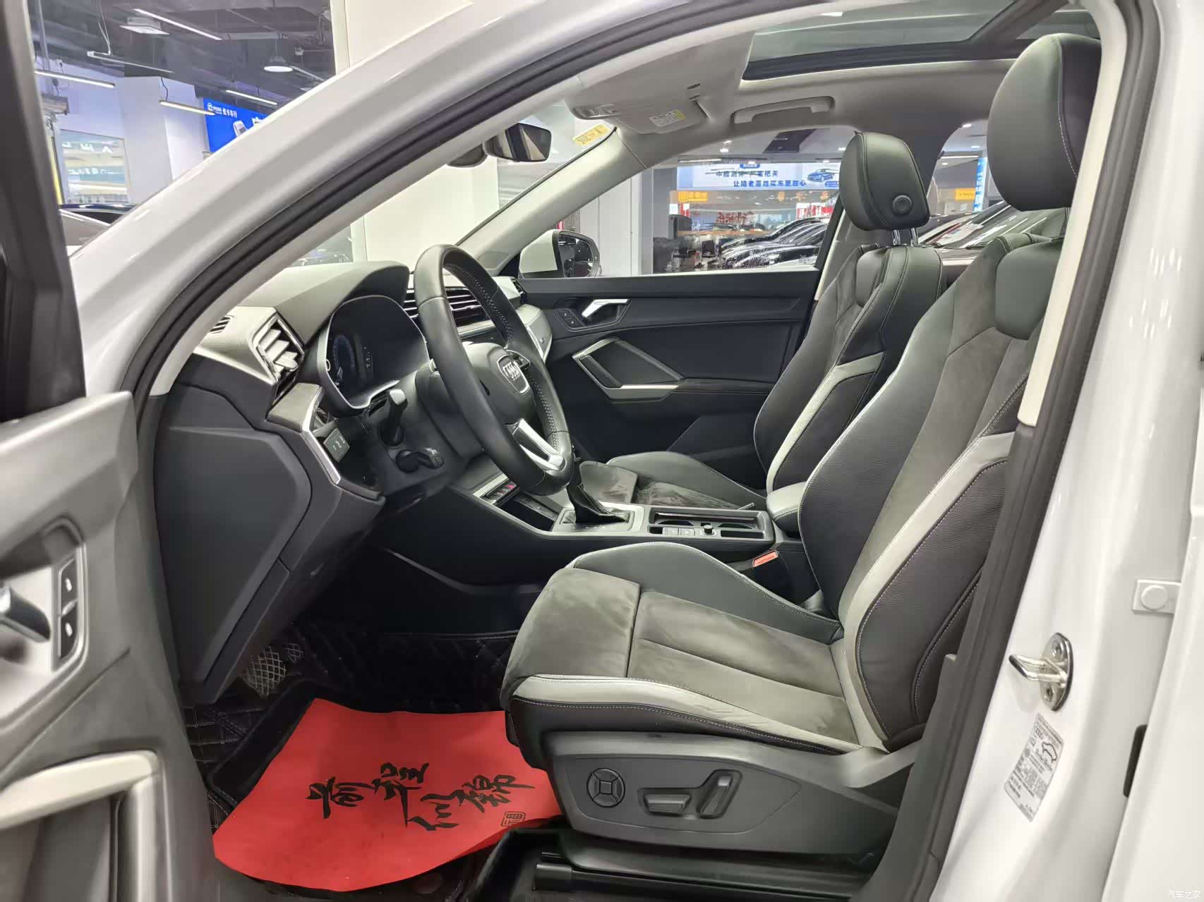 Audi Q3, 2021 6