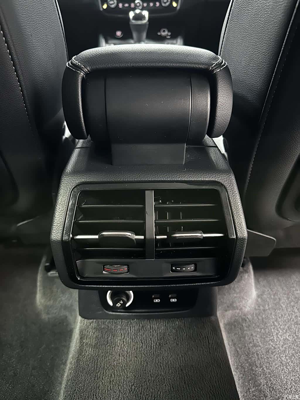 Audi Q3, 2022 16