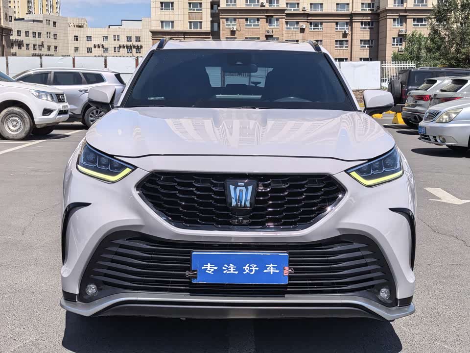 Toyota Crown Lufang Toyota Crown Lufang