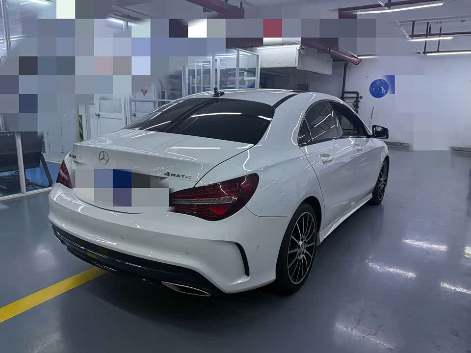 Mercedes-Benz CLA