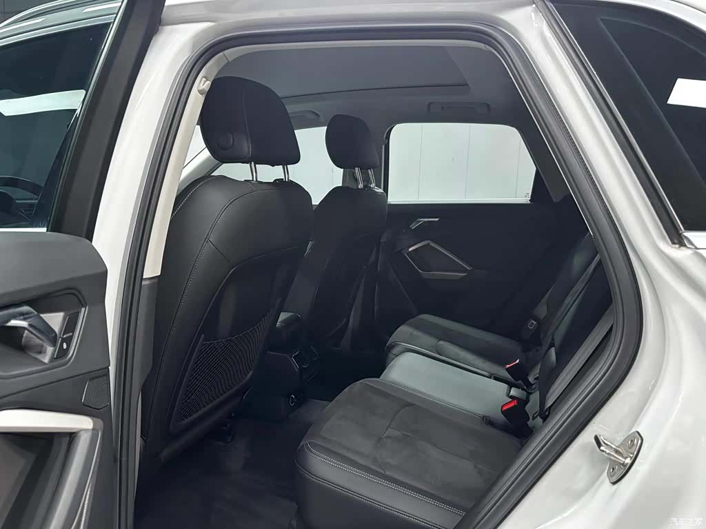 Audi Q3, 2022 15