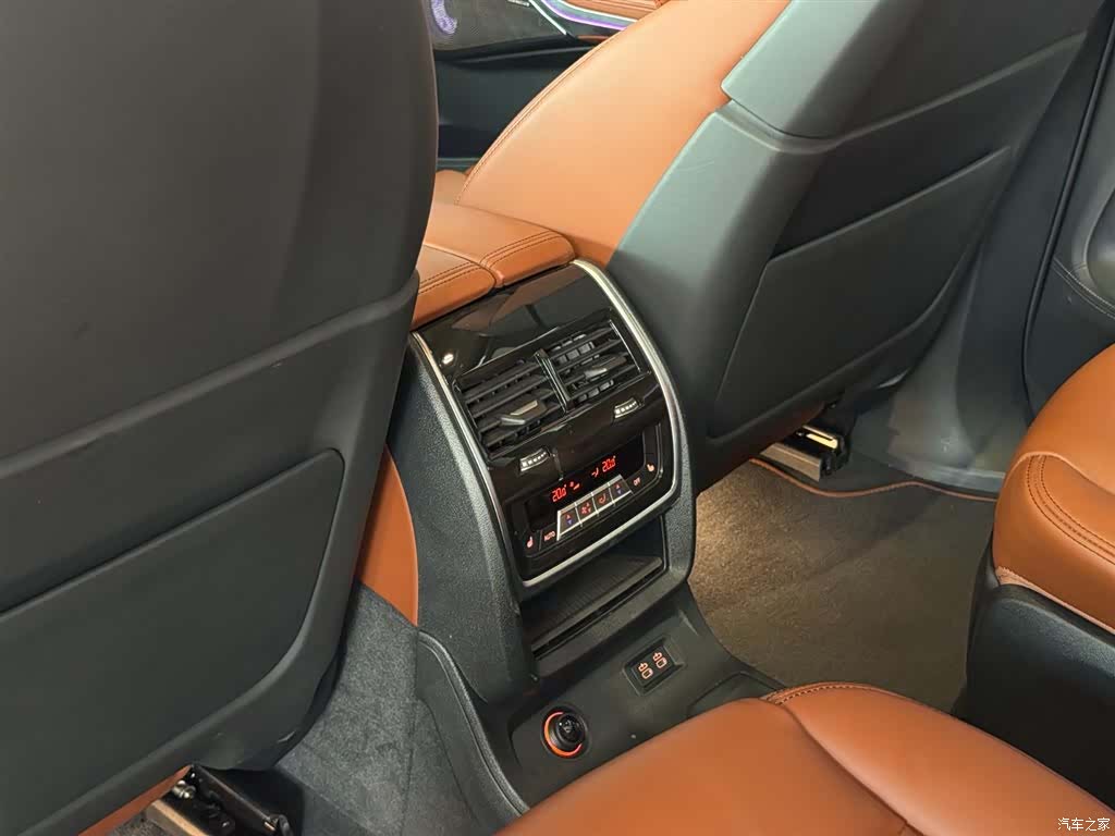 BMW X7, 2023 26
