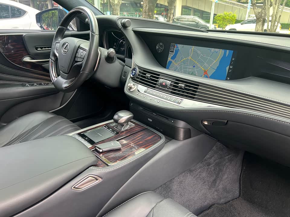 Lexus LS Lexus LS