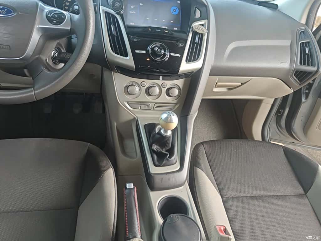 Ford Focus, 2014 14