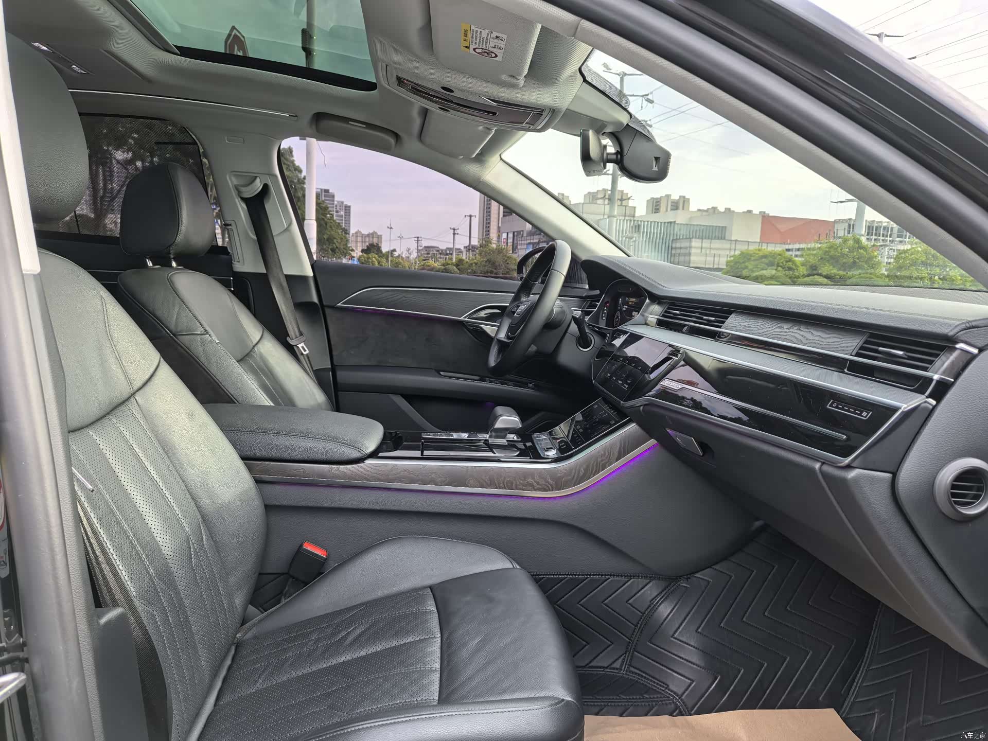 Audi A8L, 2019 9