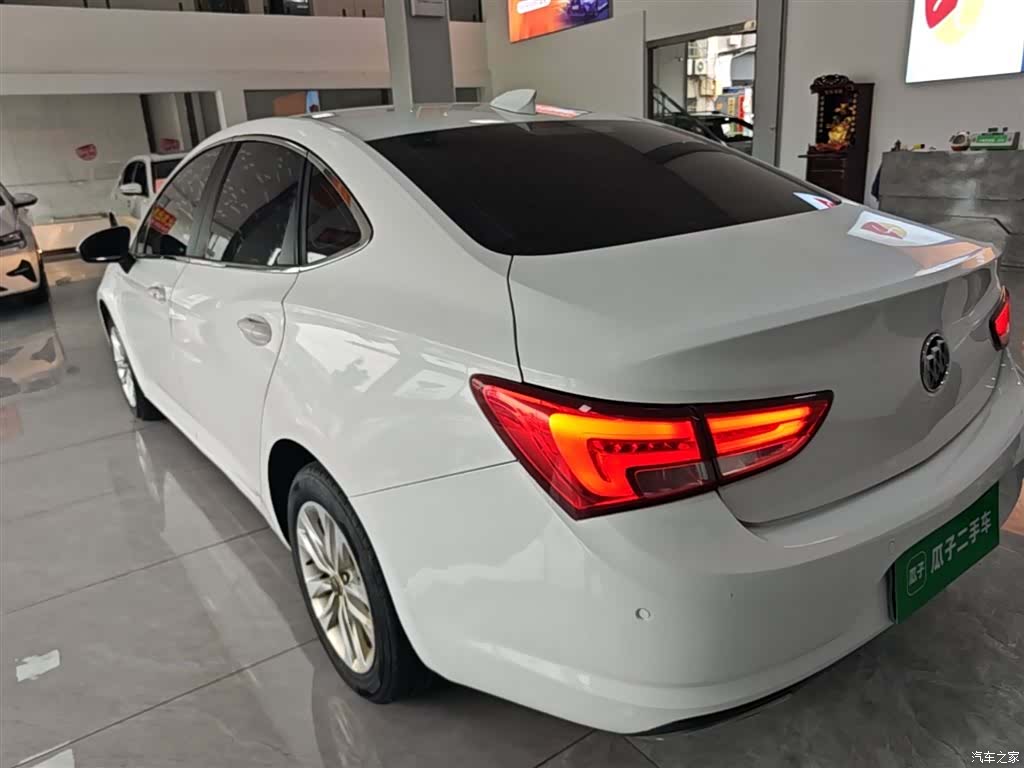 Buick Verano, 2018 все фото