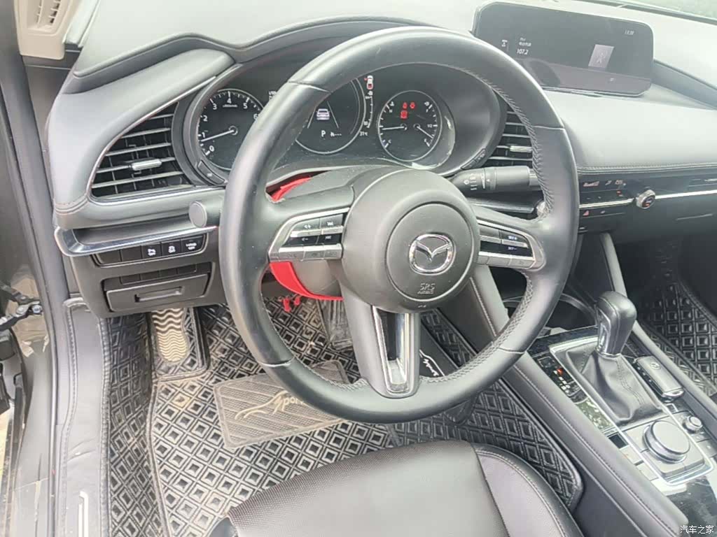 Mazda Mazda3, 2020 17