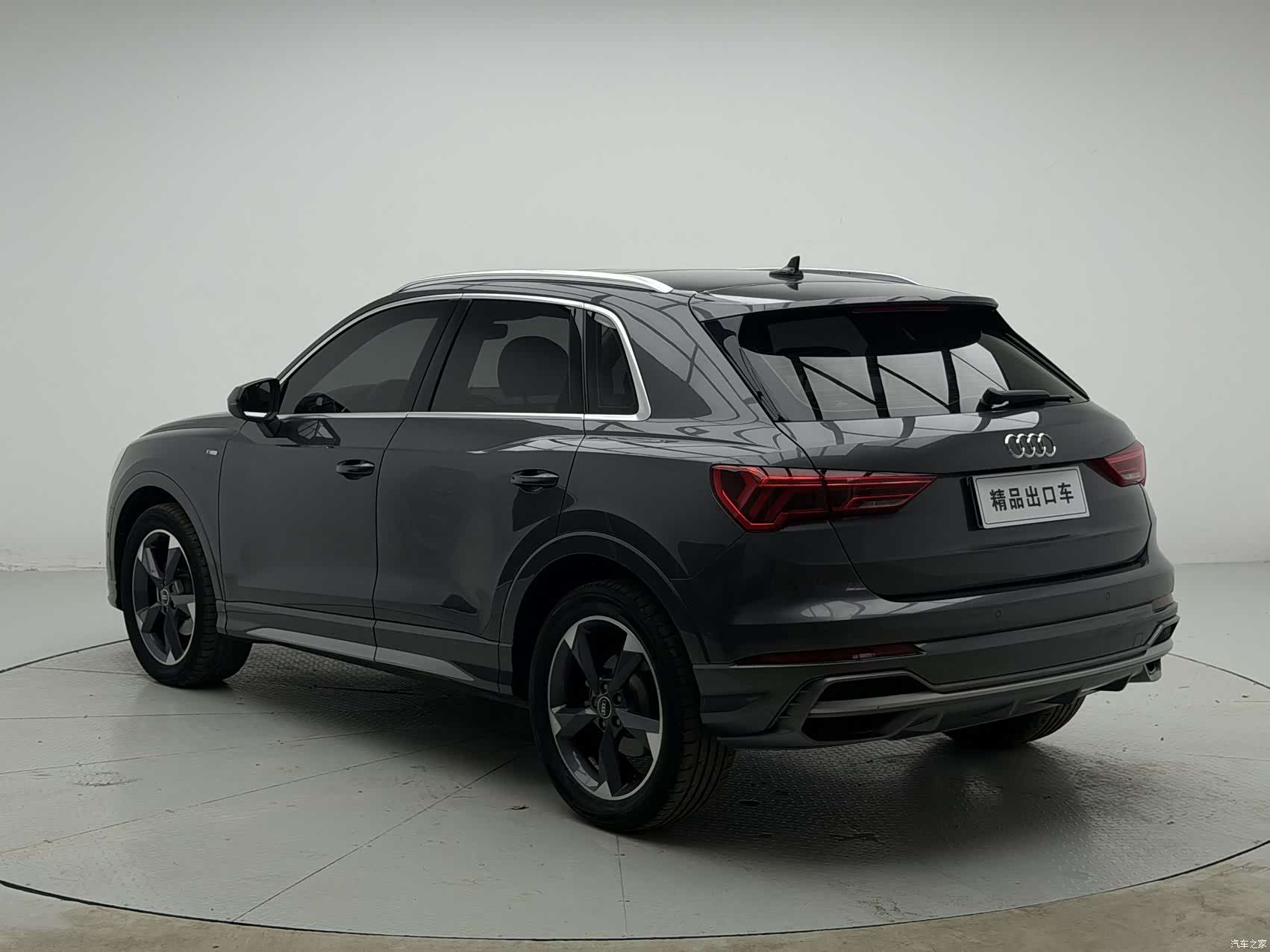 Audi Q3, 2022 4