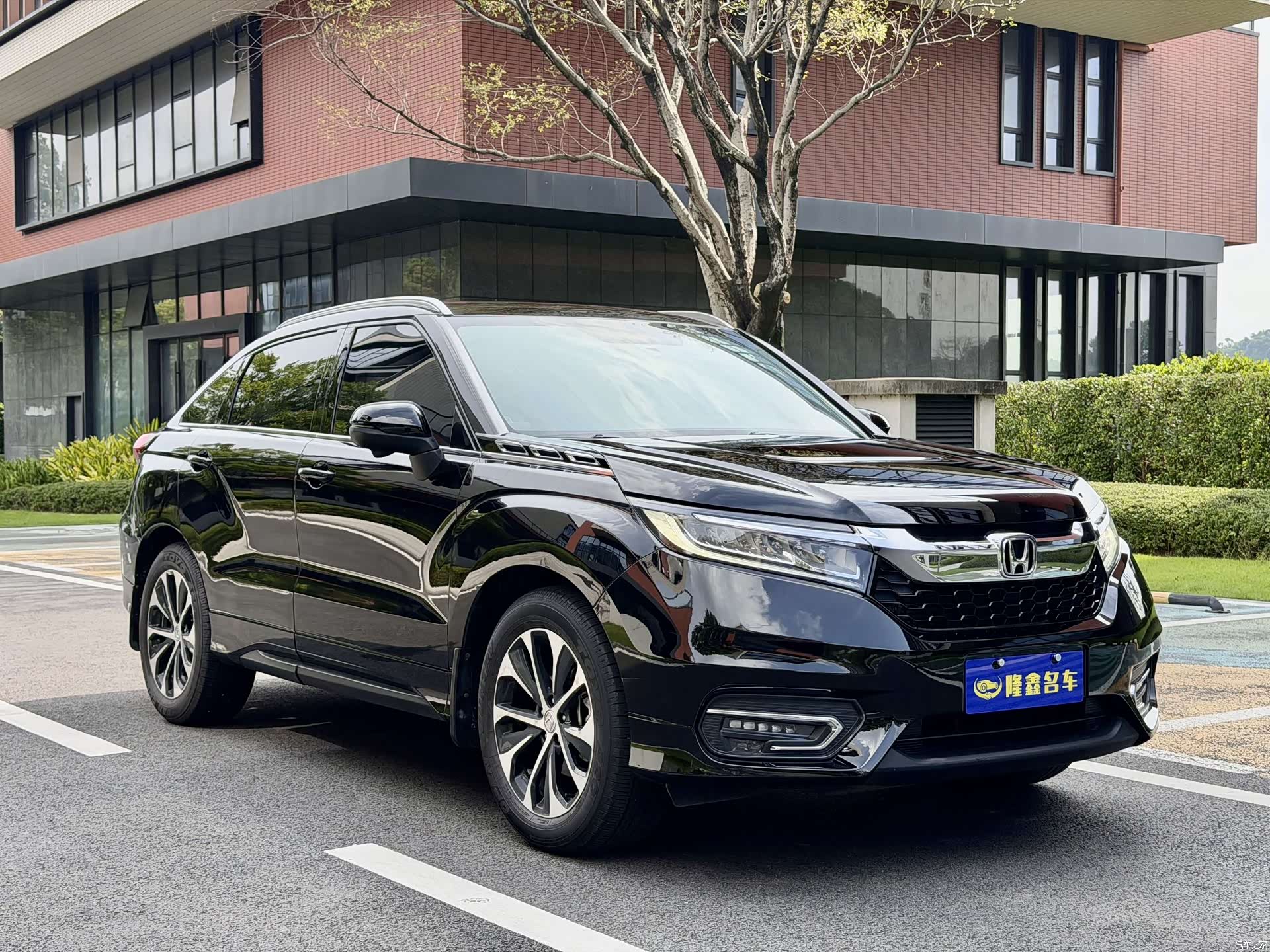 Honda Avancier, 2018 все фото