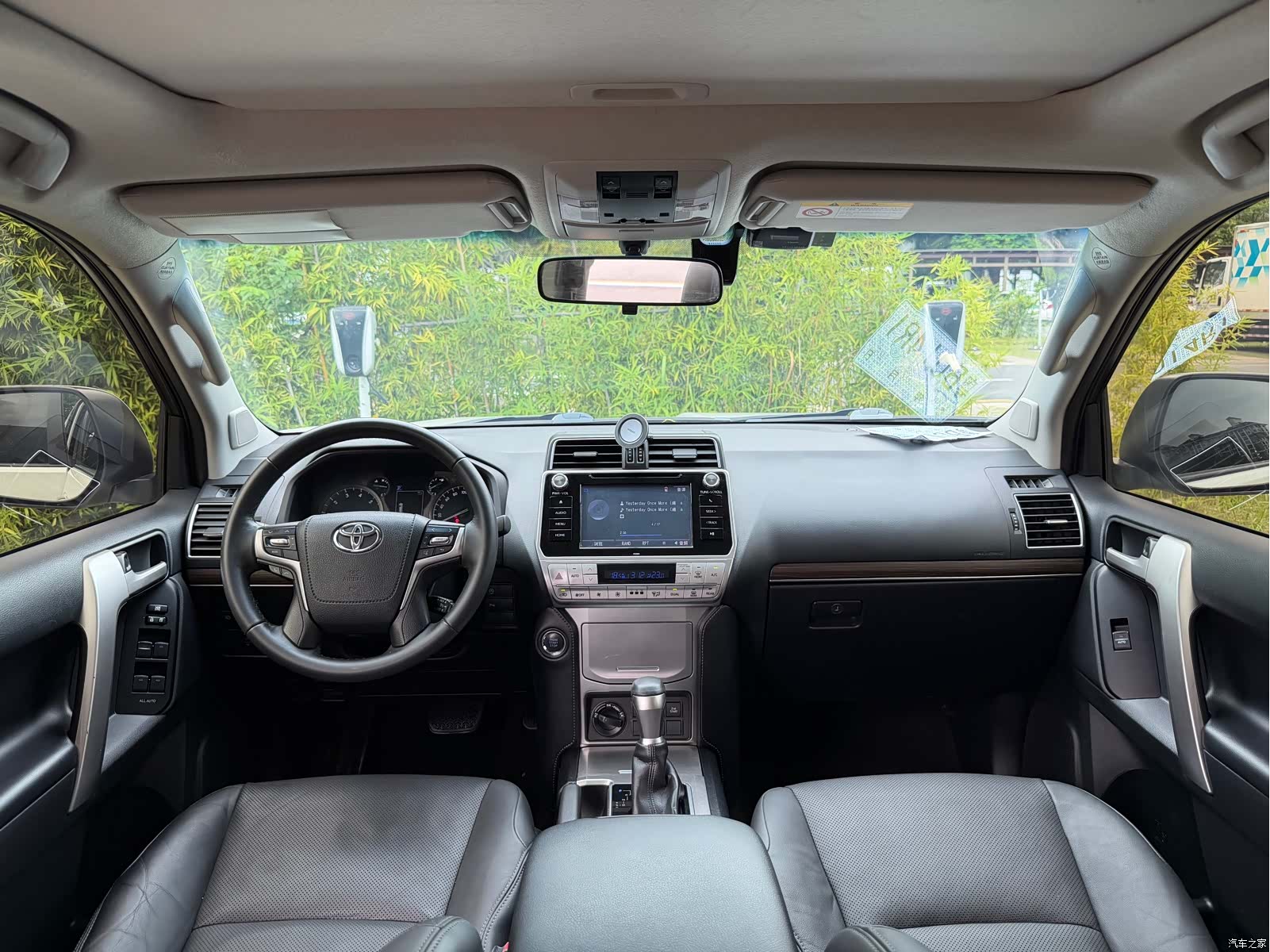 Toyota Prado, 2019 9
