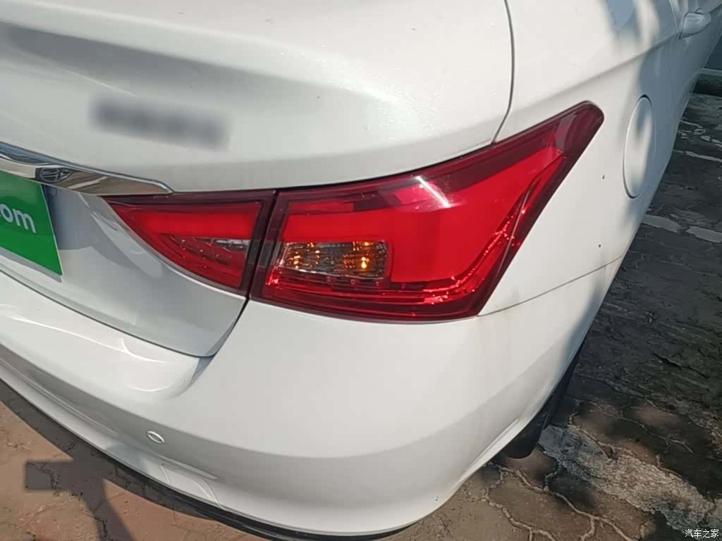 Chery 5, 2022 8