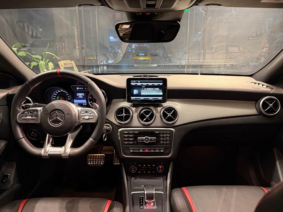 Mercedes-Benz CLA AMG