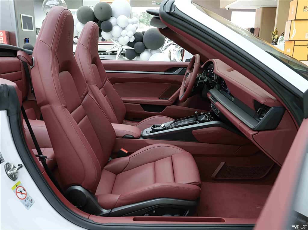 Porsche 911, 2023 15