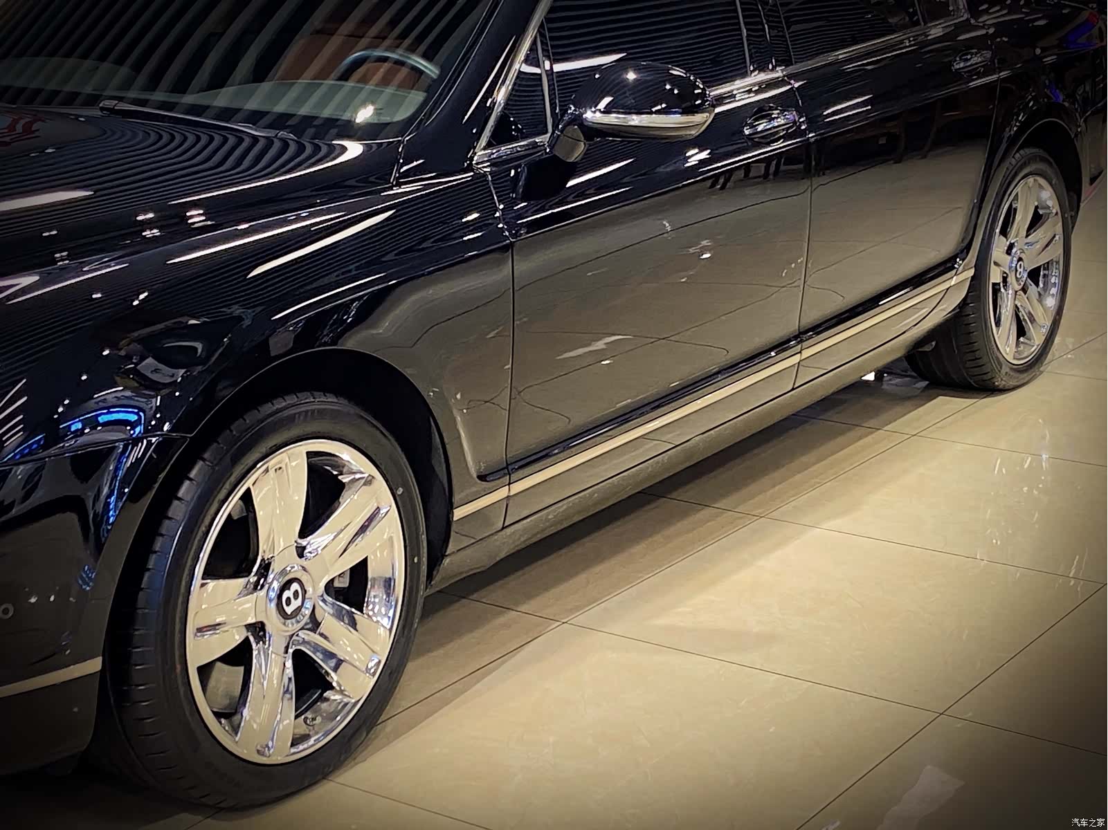 Bentley Flying Spur, 2012 9