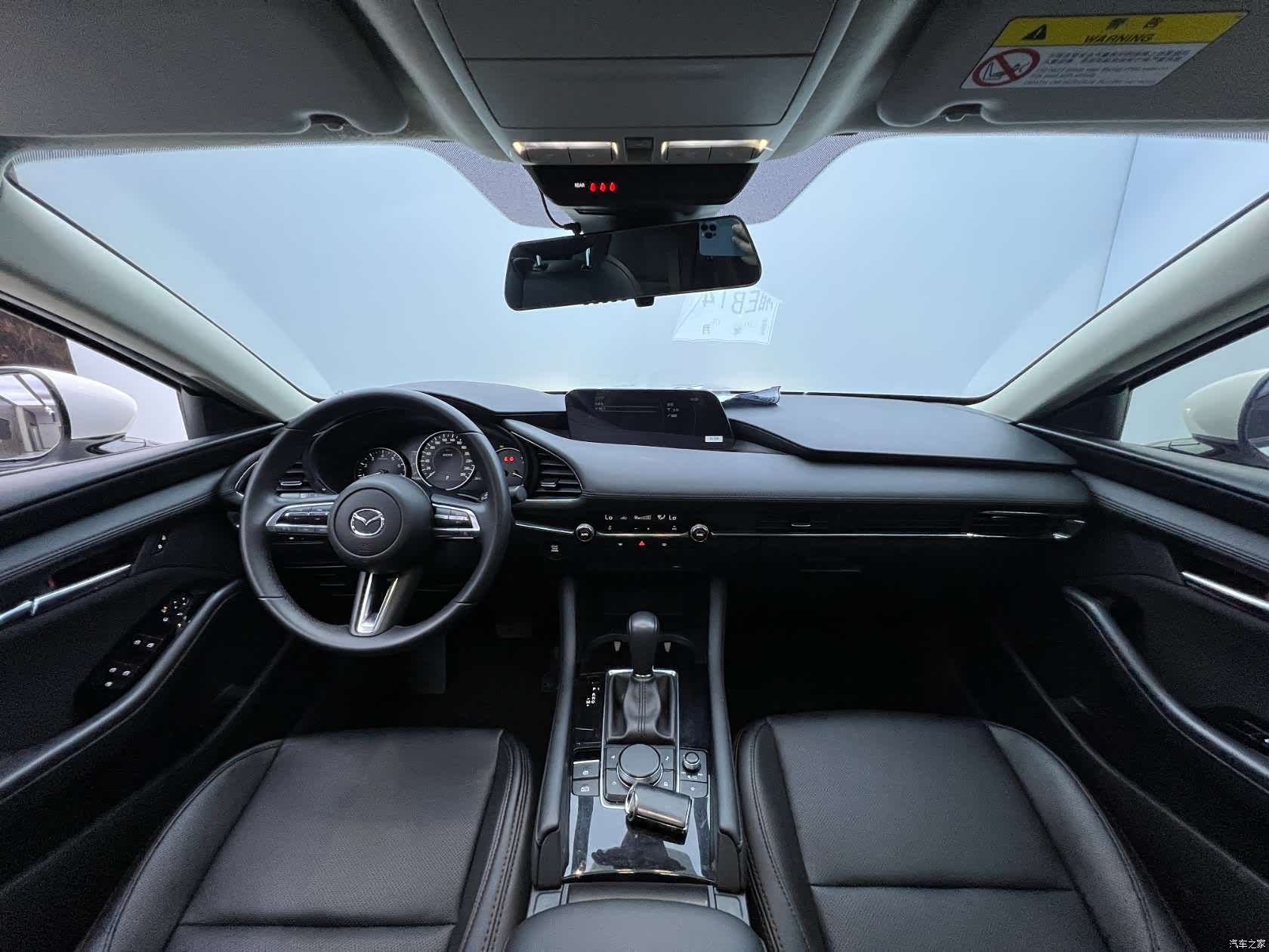 Mazda Mazda3, 2022 8