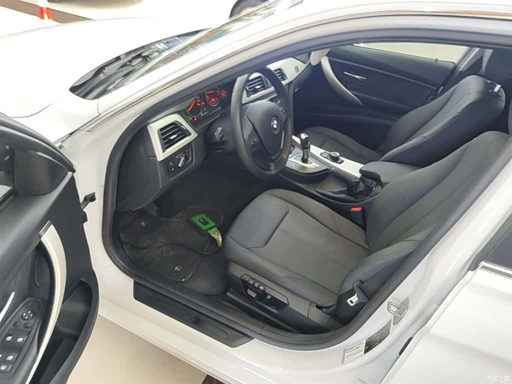 BMW 3 Series, 2015 16