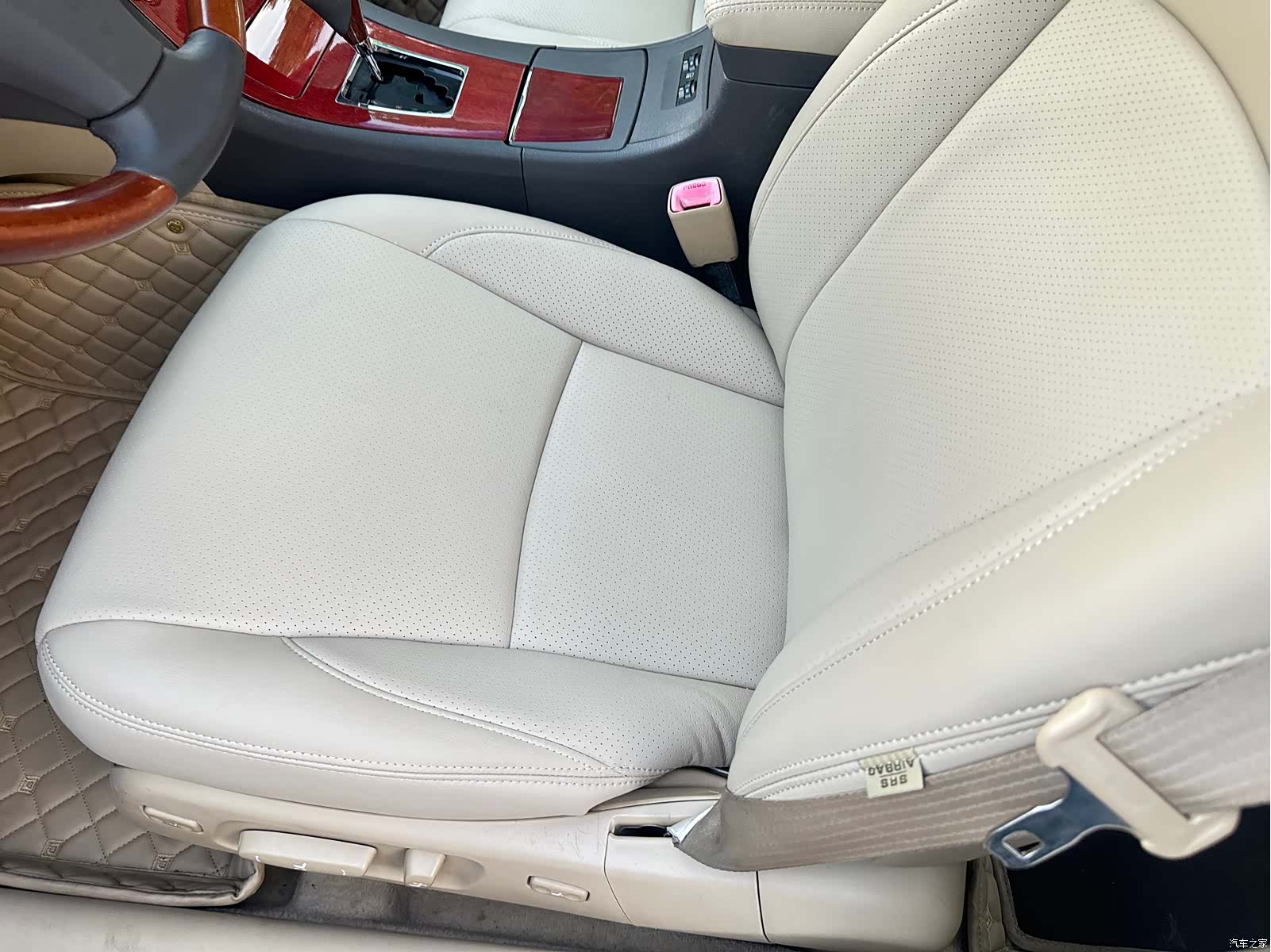Lexus ES, 2009 11